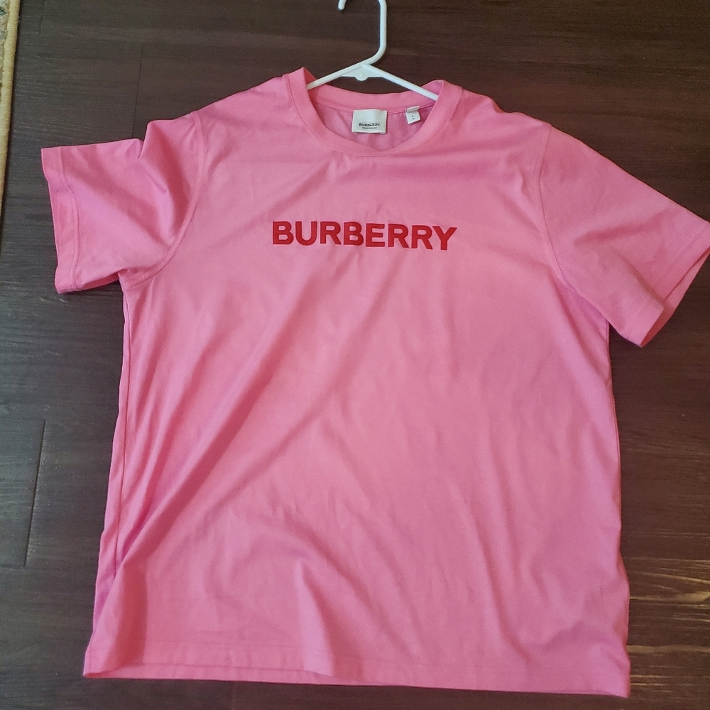 Burberry Margot Logo Print T-Shirt - Picture 9 of 11